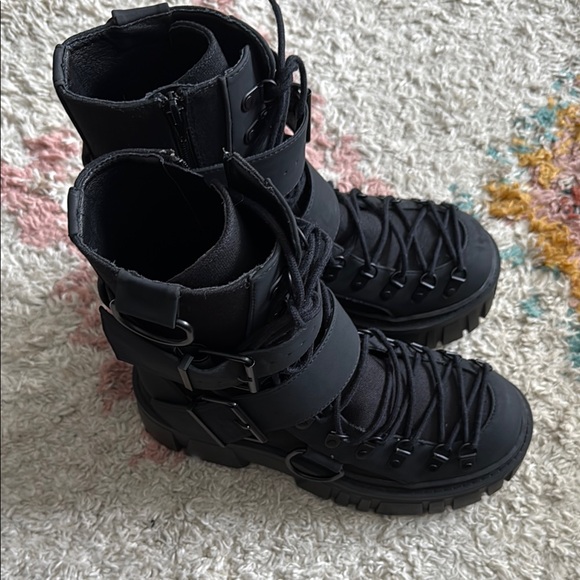 Dolls Kill Traitor Boots - Picture 1 of 4